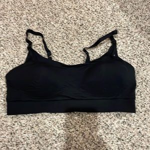 Black nursing bra